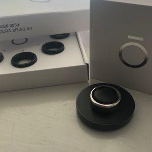 Oura Ring | 2nd Gen | Silver | Size 9